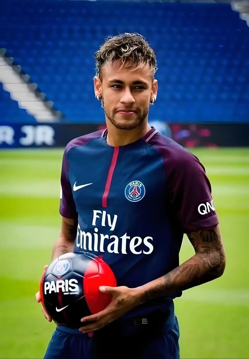 海纳：德甲理应扎根于德国，我反对举行海外赛（海纳：德甲应立足德国本土，我不支持海外办赛）