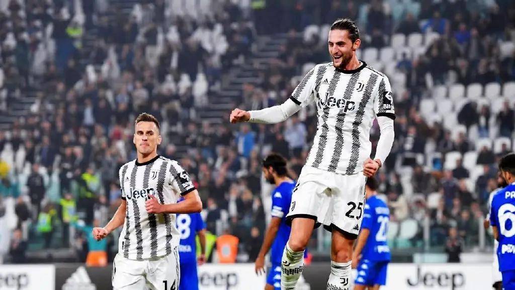 世体：国王杯巴萨门将存在悬念，什琴斯尼有望首发（世体：巴萨国王杯门将未定，什琴斯尼或将首发）