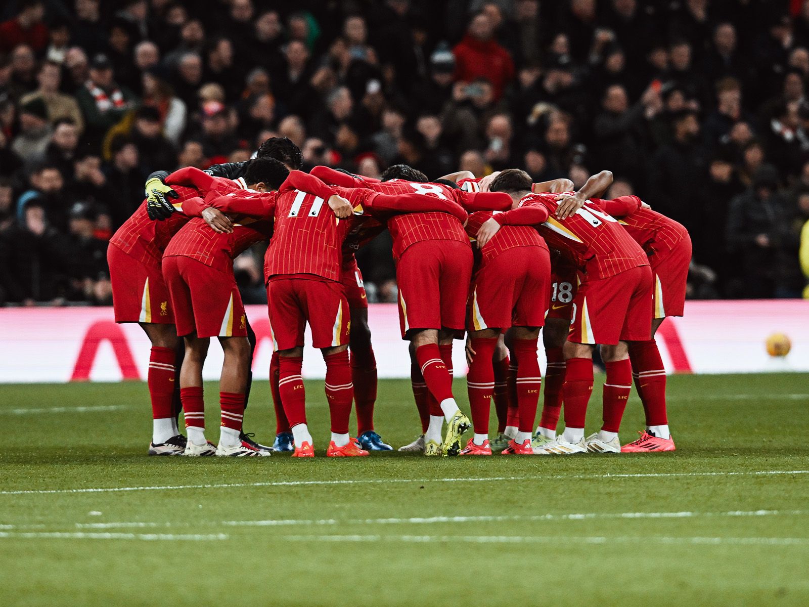 足球队员饮食与恢复计划