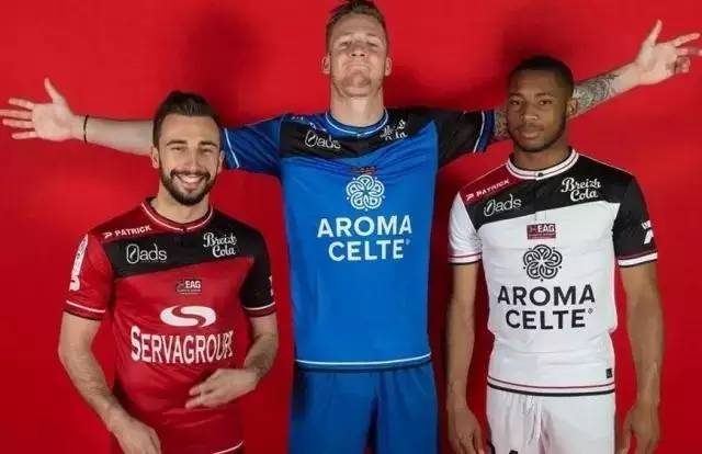 比肩弗格森和巴斯比！阿莫林上任后欧战前3场全胜（追平弗格森与巴斯比纪录，阿莫林上任后欧战前三战全胜）