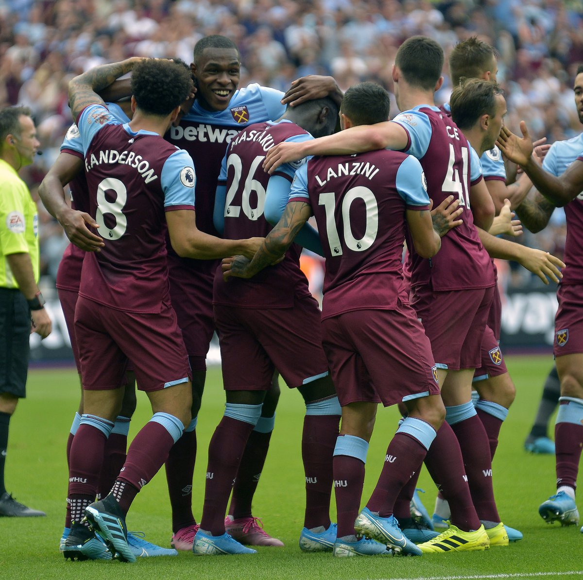 森林主帅：英超比欧联杯更重要，但我们也很重视欧联杯